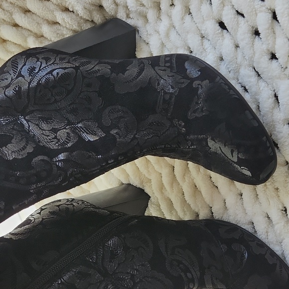 Seychelles Black Brocade Ankle Boots Heeled Size 7 - Picture 6 of 6